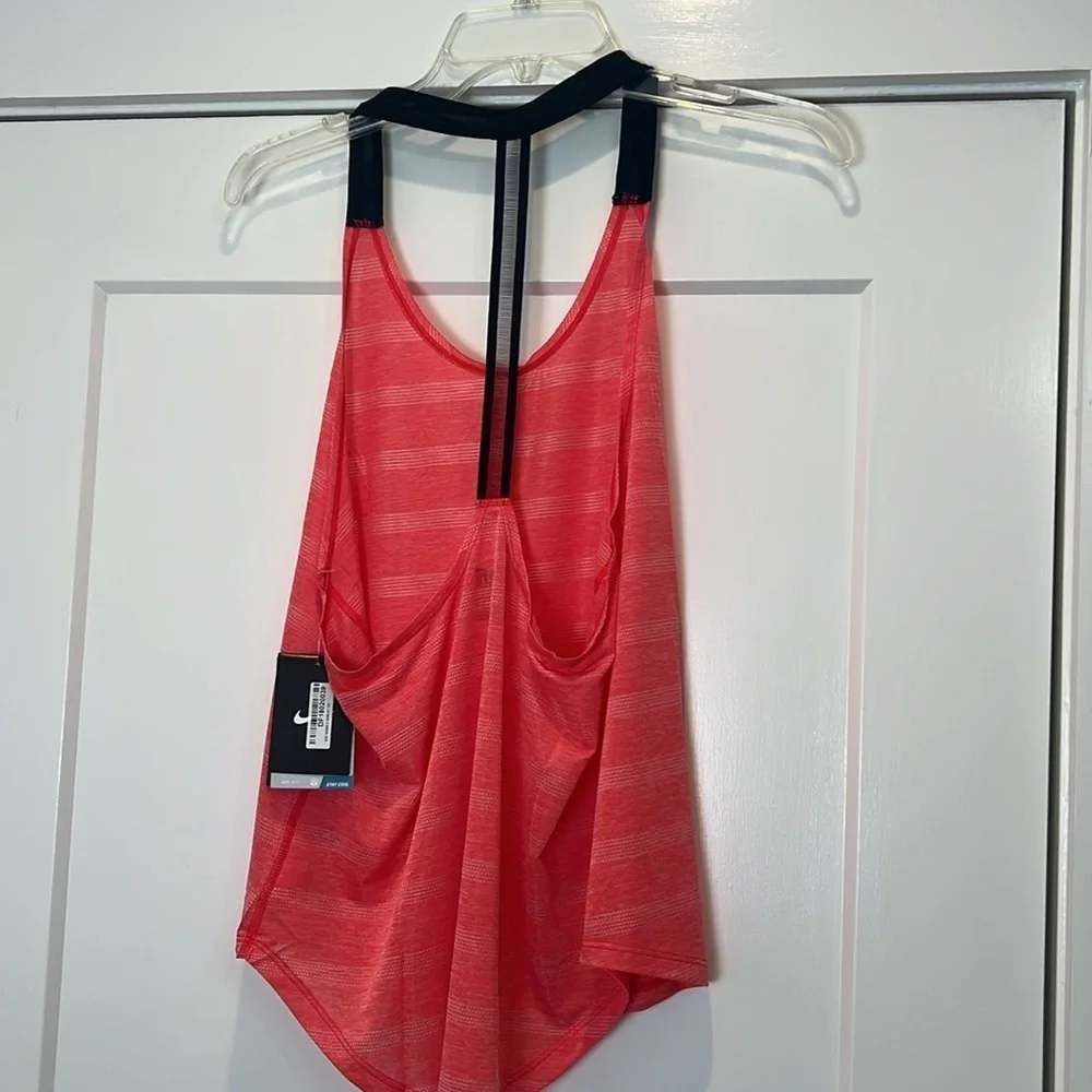 Nike DRI-FIT Pink Asymmetrical Backless Tank Top size medium. NWT!